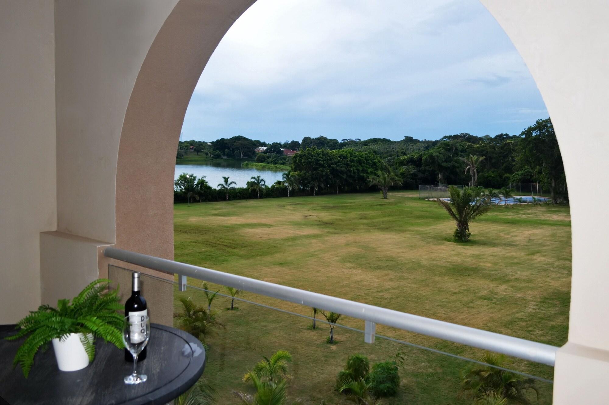 Sun Hotel Warnes Ngoại thất bức ảnh