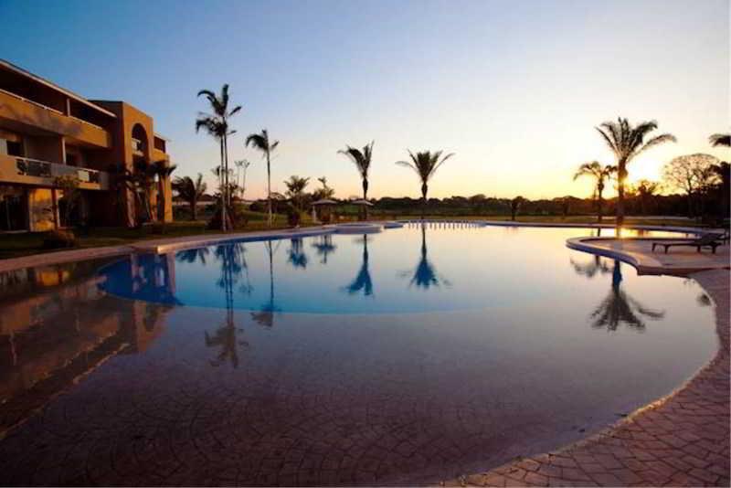 Sun Hotel Warnes Ngoại thất bức ảnh