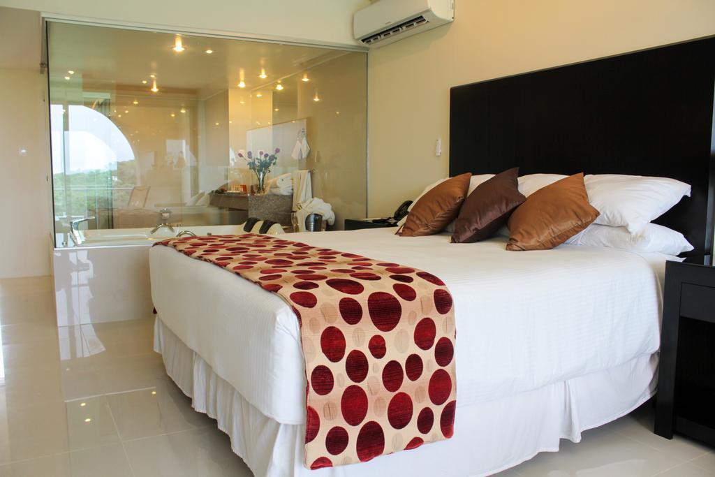 Sun Hotel Warnes Ngoại thất bức ảnh
