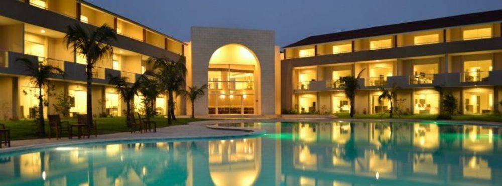 Sun Hotel Warnes Ngoại thất bức ảnh