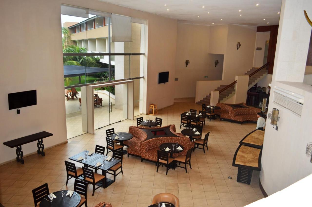 Sun Hotel Warnes Ngoại thất bức ảnh
